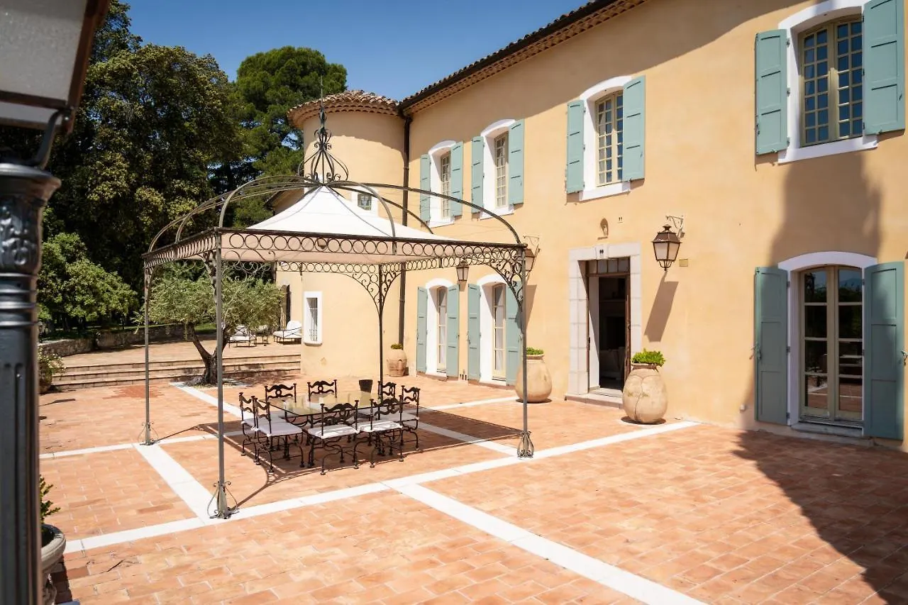 Chateau Les Crostes Lorgues